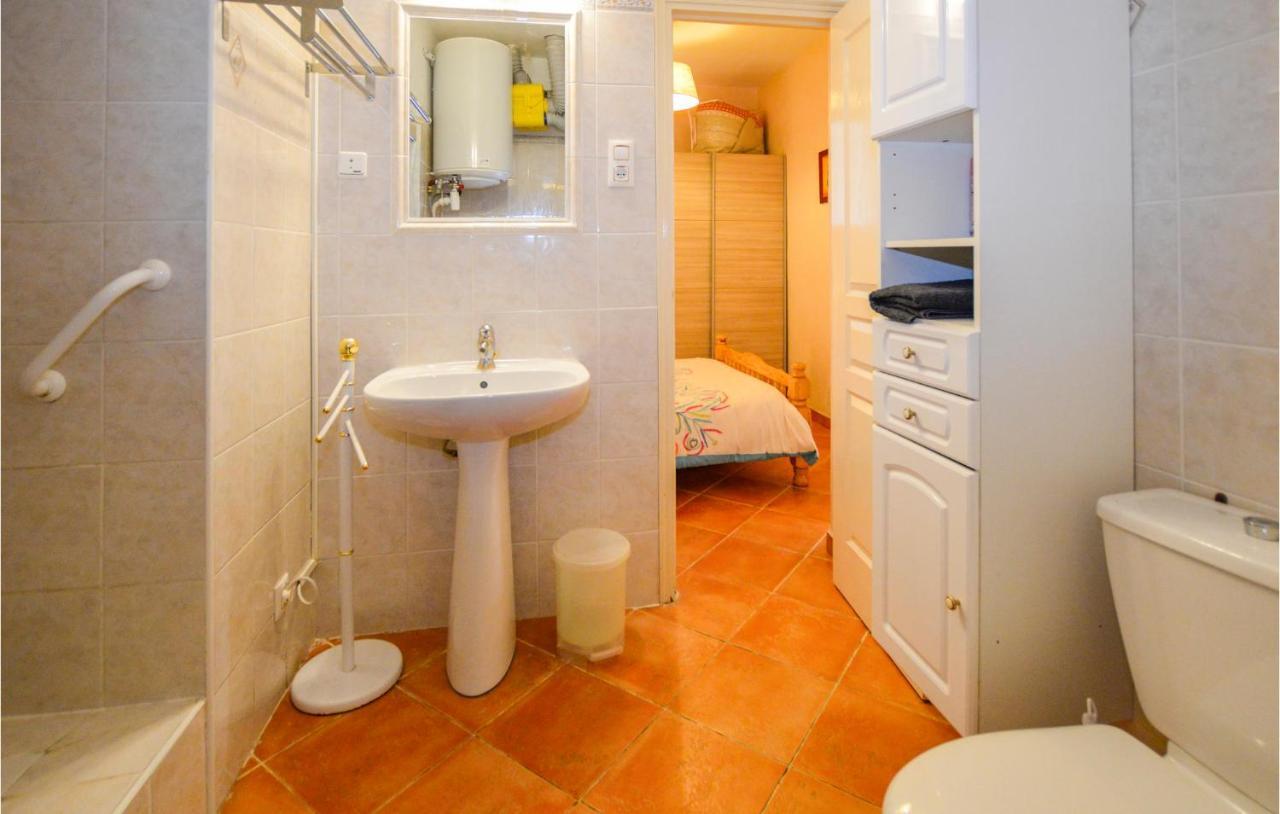 Nice Apartment In Zonza With Kitchenette Exterior photo